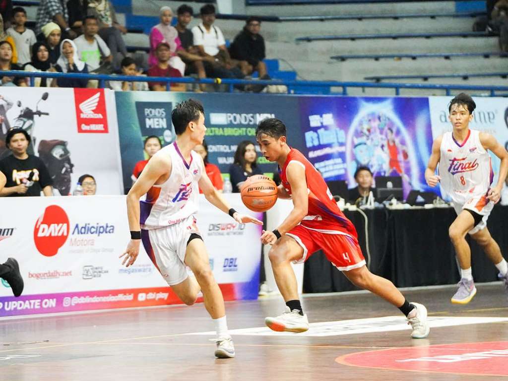 Tim Basket SMA BPK Penabur Cirebon Kembali Kawinkan Gelar Juara Honda DBL 2023 West Java Series